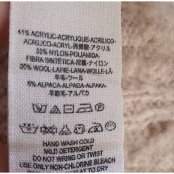 FREE PEOPLE IVORY COMPLEX CABLE DISTRESSED COWL/TURTLENECK SZ.XS EUC. - Picture 9 of 10